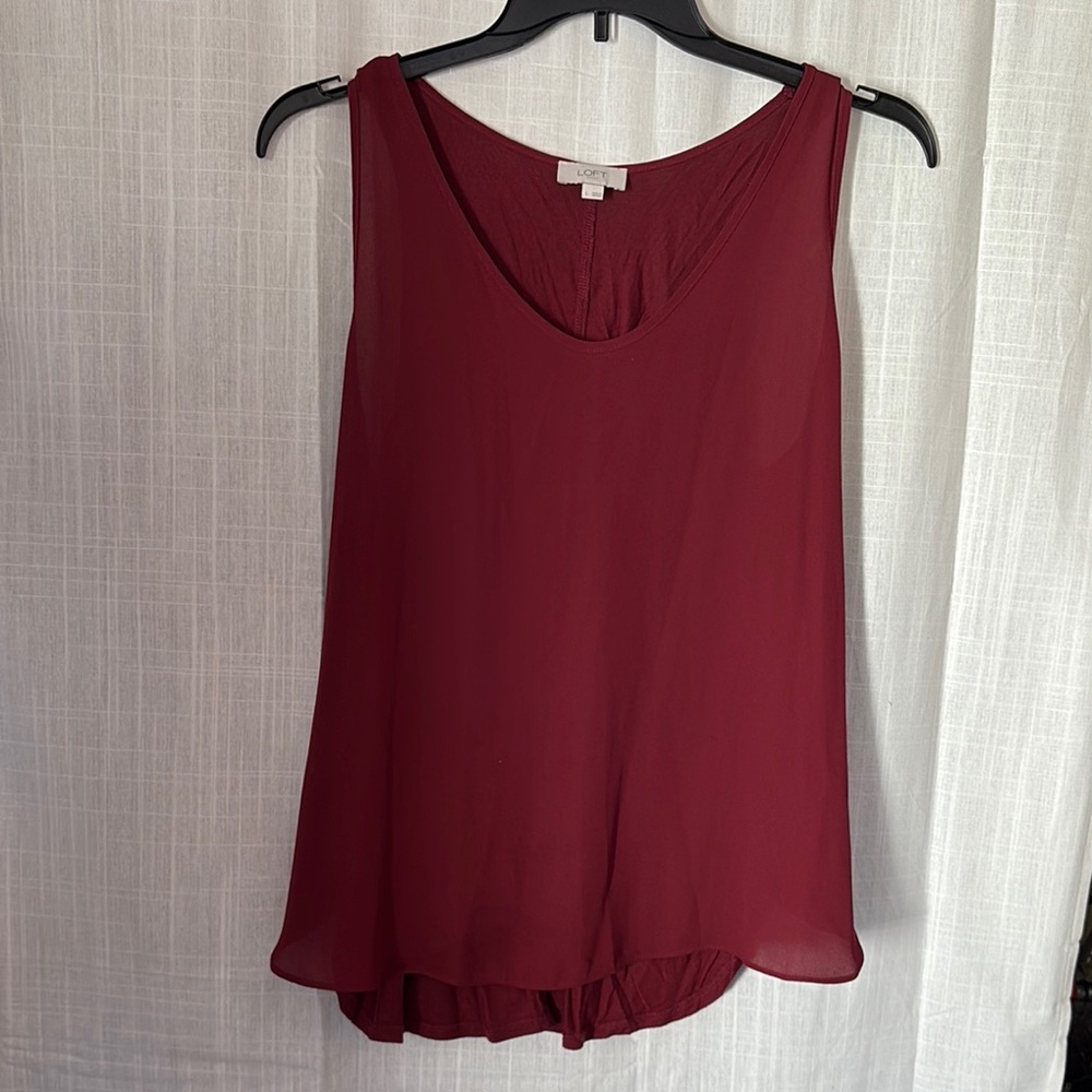 LOFT Red Sleeveless Tank Top